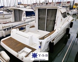 Yacht Service : vente de SESSA MARINE DORADO 26 spécialiste de Bateaux Moteurs