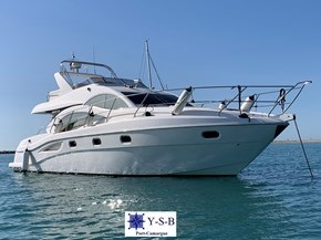 Yacht Service : vente de MAJESTY YACHTS 50 spécialiste de Bateaux Moteurs