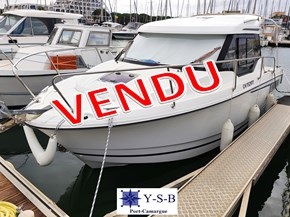 Yacht Service : vente de JEANNEAU MERRY FISHER 795 spécialiste de Bateaux Moteurs