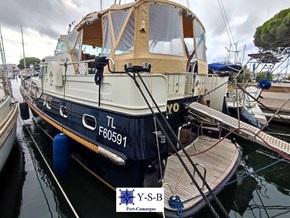 Yacht Service : vente de LINSSEN GRAND STURDY 470 AC spécialiste de Bateaux Moteurs