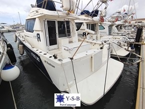 Yacht Service : vente de ROMAN 1170 spécialiste de Bateaux Moteurs