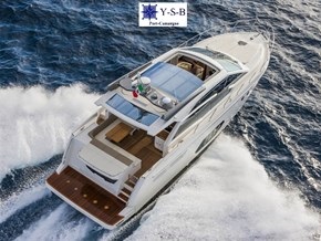 Yacht Service : vente de ABSOLUTE 56 STY spécialiste de Bateaux Moteurs